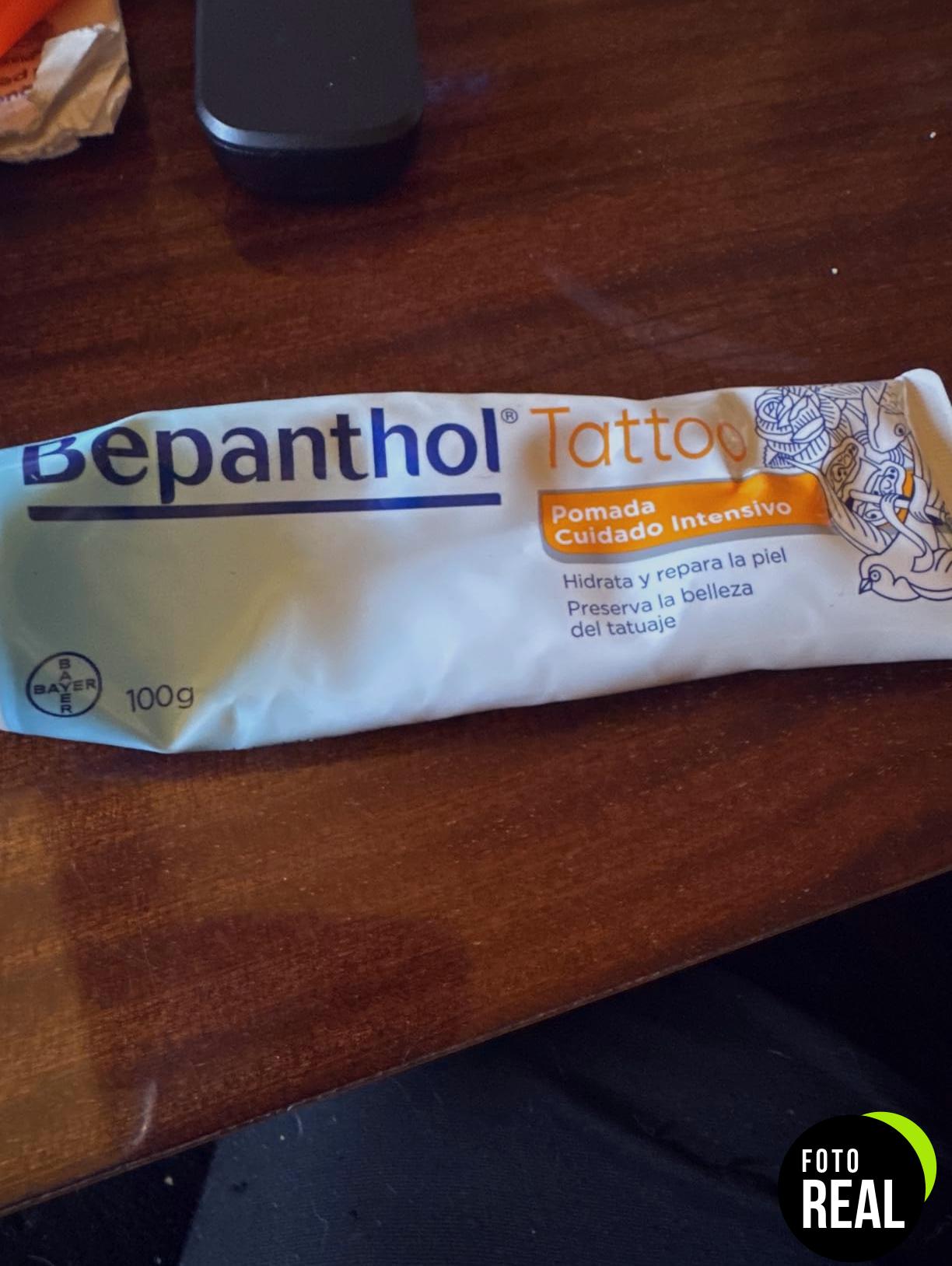 bepanthol-crema-tatuajes-hidratante-30g-foto-3