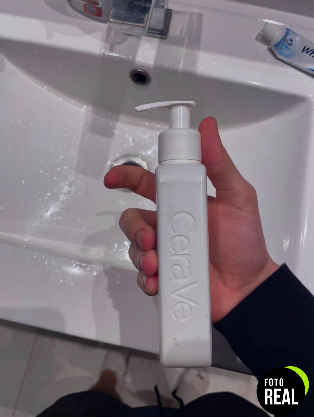 cerave-gel-limpiador-acne-473ml-foto-2