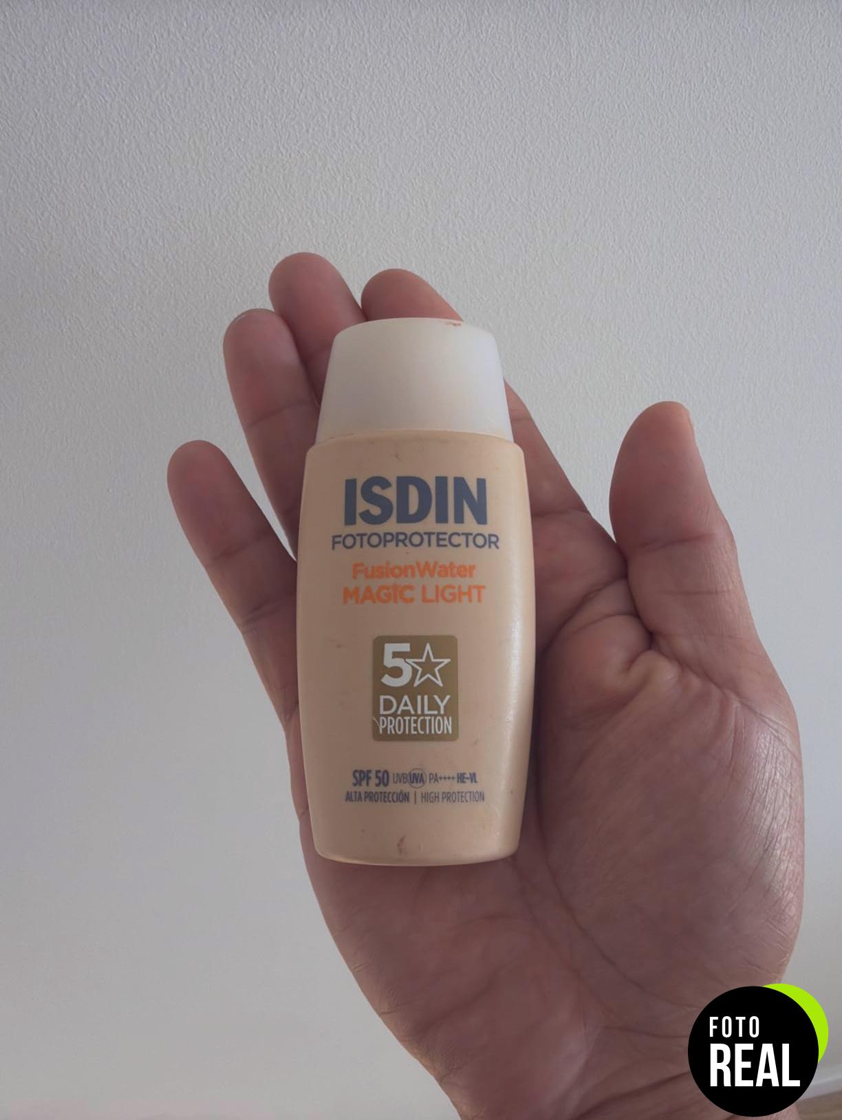 isdin-fusion-water-color-spf50-50ml-foto-2