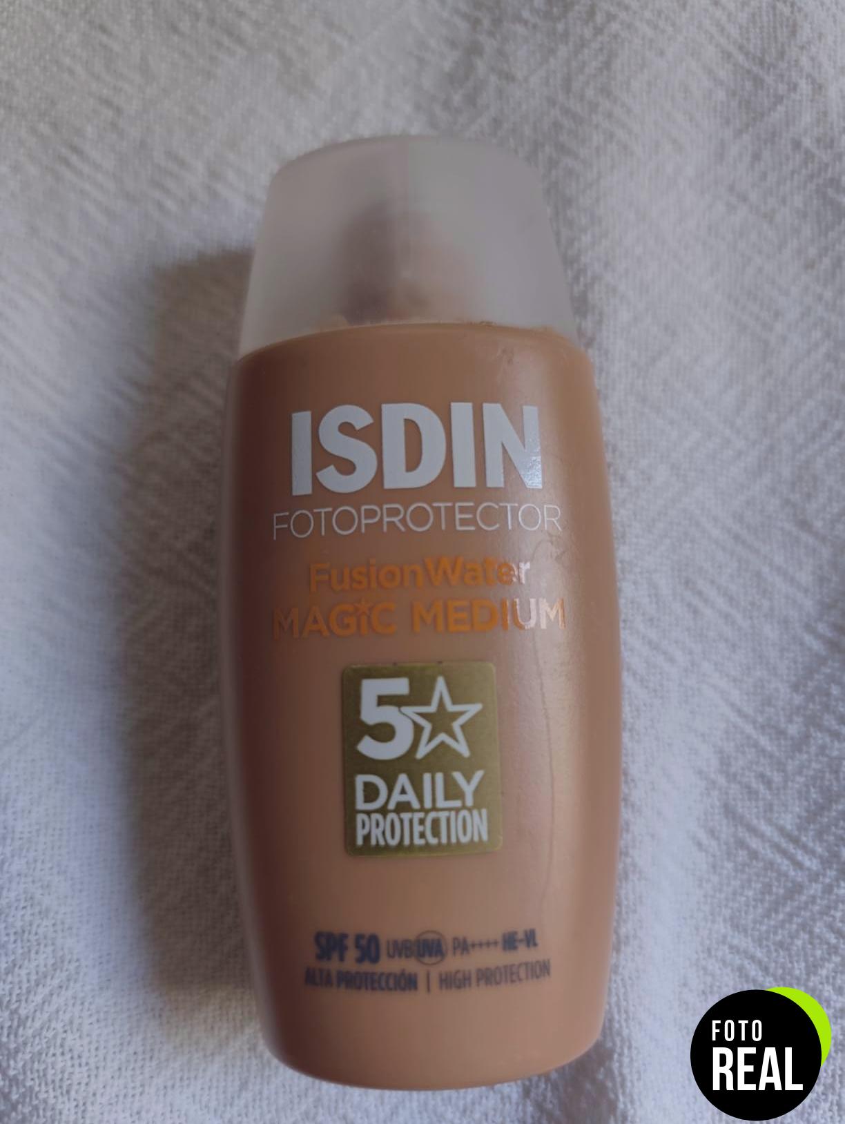 isdin-fusion-water-color-spf50-50ml-foto-3
