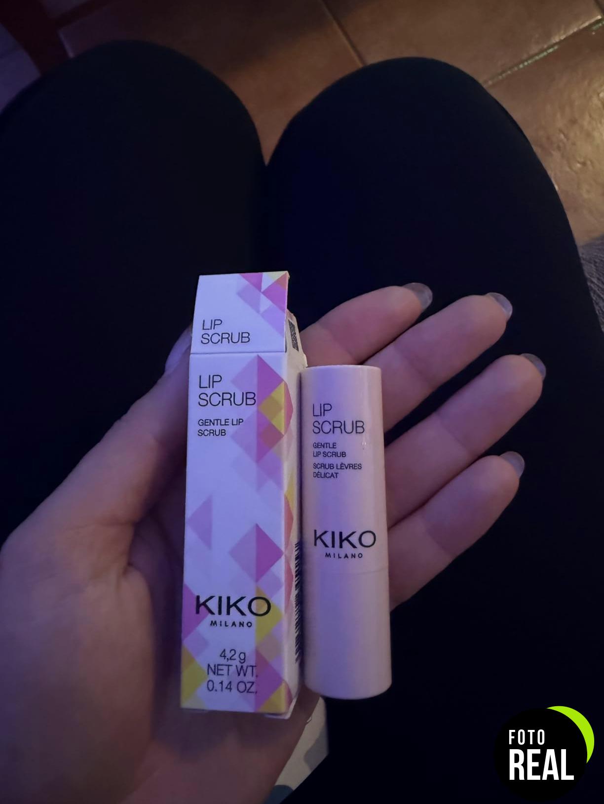 kiko-lip-scrub-01-exfoliante-labial-foto-1