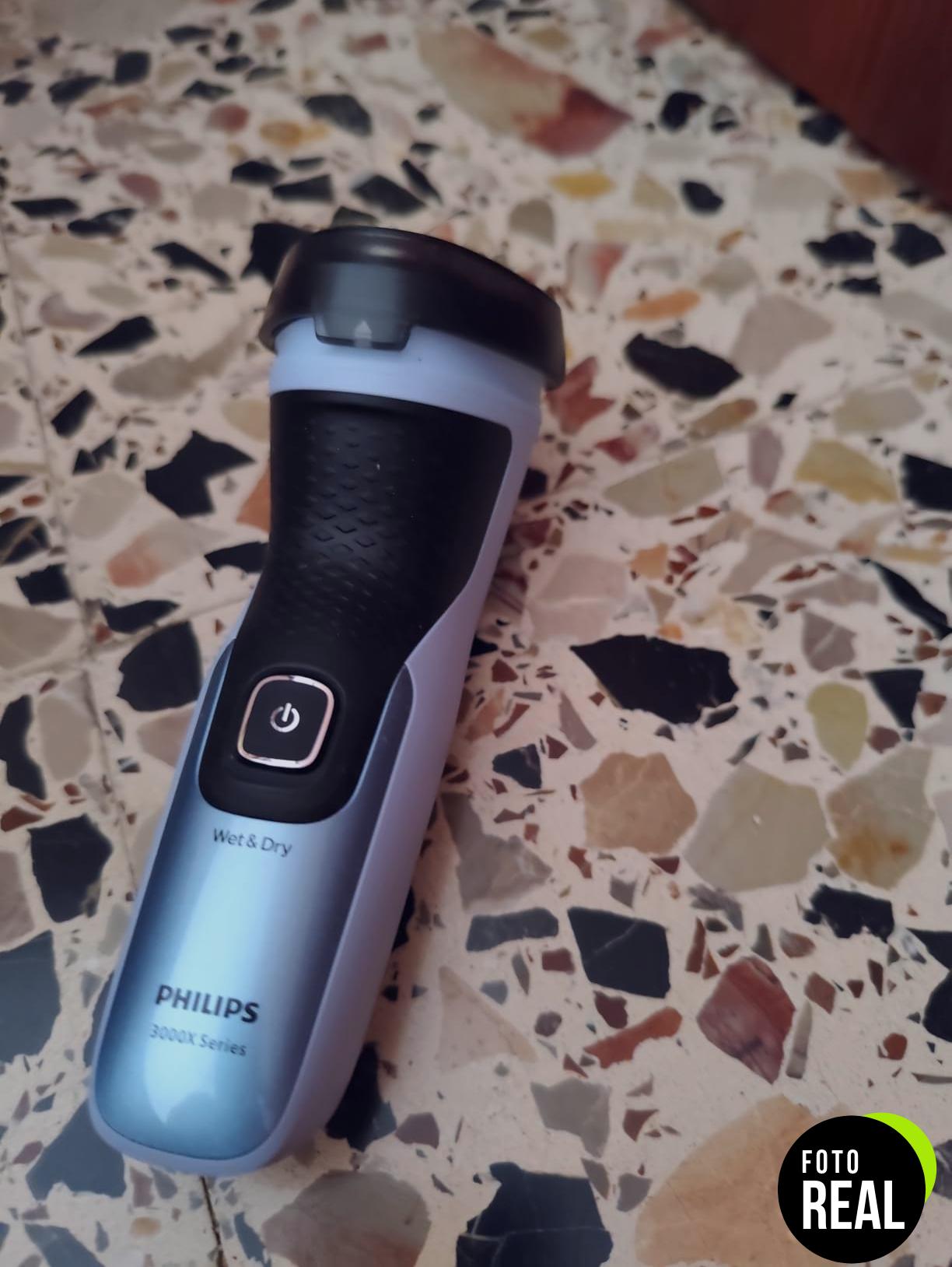 philips-afeitadora-x3000-hombre-x3053-00-foto-1